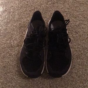 Black nike free trainers flyknit